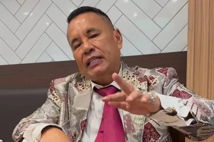 Hotman mempertanyakan alasan Ahok tidak melaporkan kasus penyelewengan Pertamina ke pihak berwenang (Instagram @hotmanparisofficial)